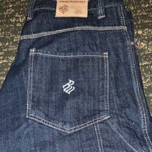 Rocawear shorts size 40